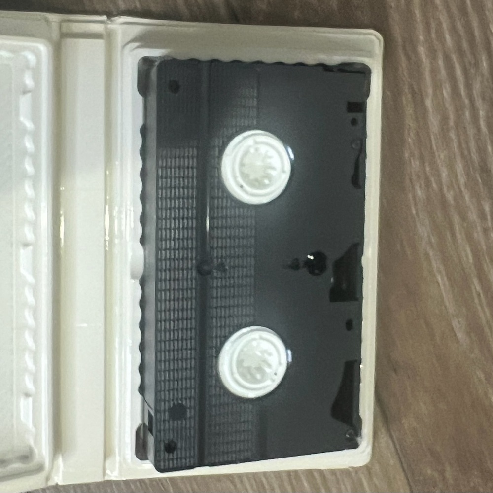 Beauty and The Beast VHS Black Diamond Classic - Picture 8 of 9